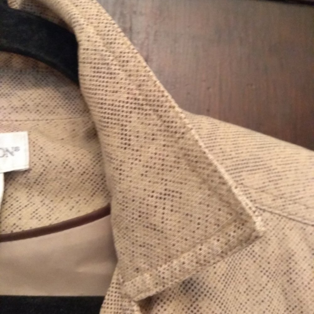 Safari Jacket. Neutral Color. Excellent Condition - Picture 14 of 16